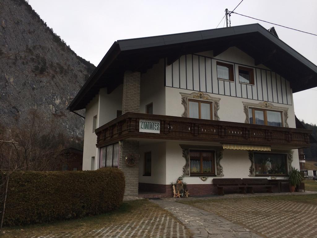 Haus Scholl Bed and Breakfast Nassereith Zewnętrze zdjęcie