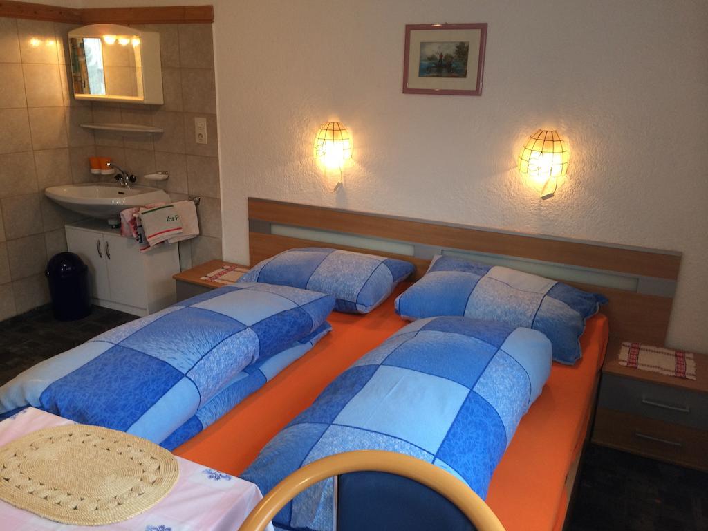 Haus Scholl Bed and Breakfast Nassereith Pokój zdjęcie